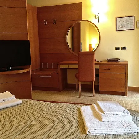 Hotel Relais San Giusto à Campitello di Fassa Extérieur photo